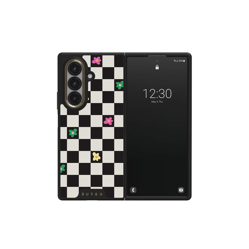 CH_02EL_Fold7_EL-dark-gold